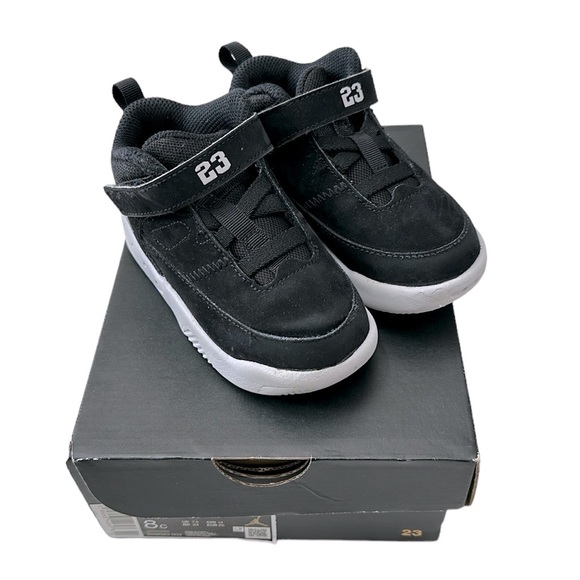 Jordan Max Aura 3 - Picture 1 of 8